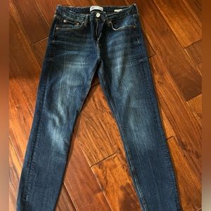 Zara straight leg jeans. Medium wash with no embellishment. Size 29 regular